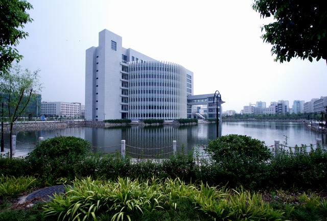 武漢工業(yè)學(xué)院購(gòu)買松野壓力變送器