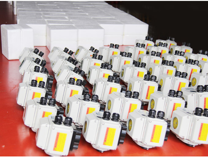 防爆電動執(zhí)行器,YTEx-RS200防爆電動執(zhí)行機構(gòu)倉庫一角2